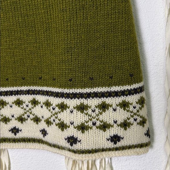 Everest Designers Wool Knit Skirt in Green and Cream Nordic Print Size M/L - Picture 5 of 9
